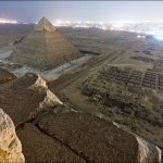 Московские руферы забрались на египетские пирамиды