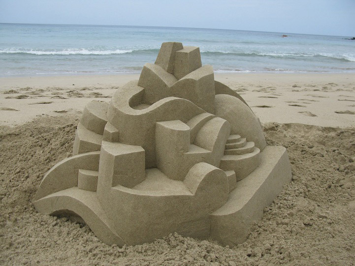Замки из песка