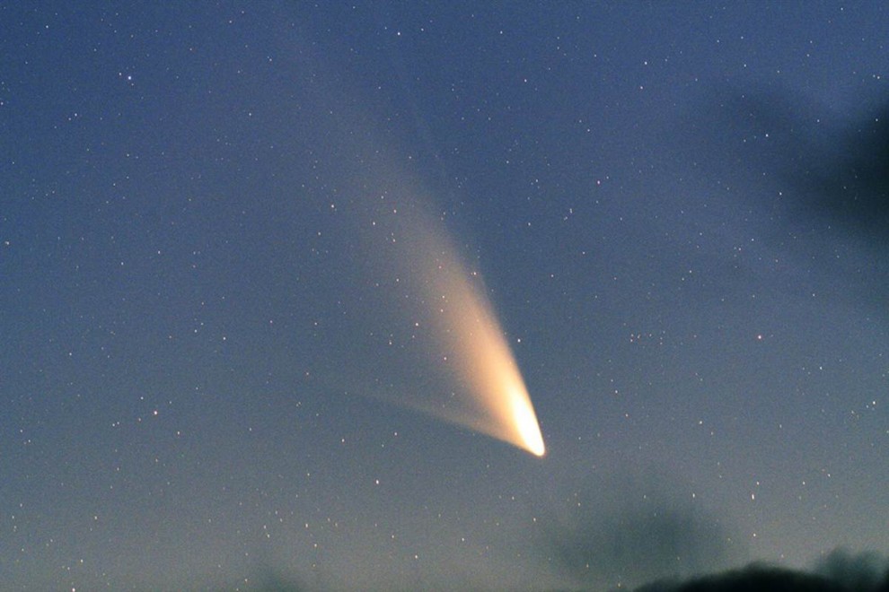 Комета C/2011 L4