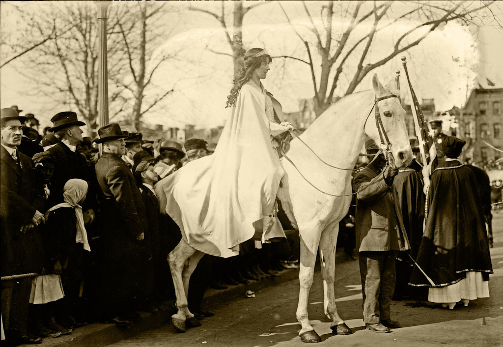 Парад женщин за равноправие, 1913 г