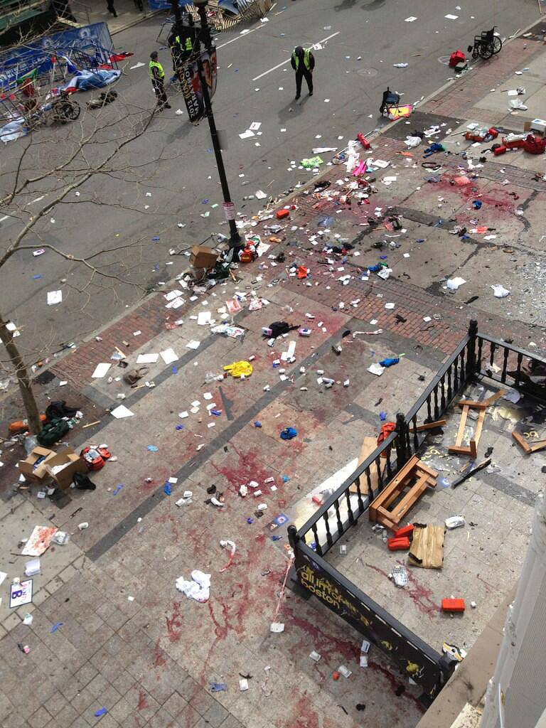 Взрывы в Бостоне, 15.04.2013.