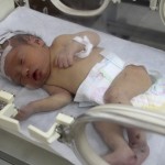 В канализационной трубе в Китае найден ребёнок