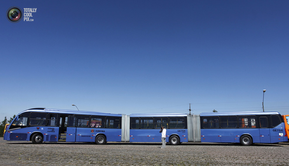 Самый длинный в мире автобус 