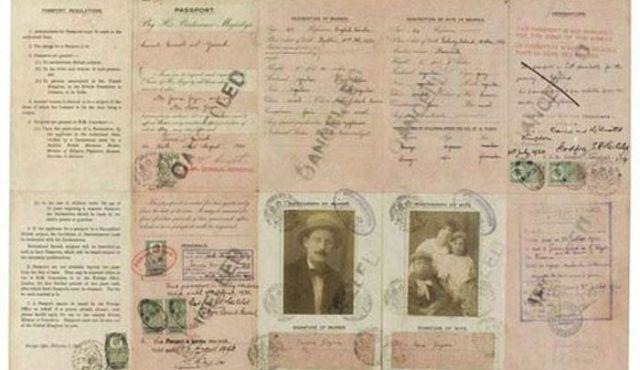 Паспорта, принадлежавшие известным людям прошлого