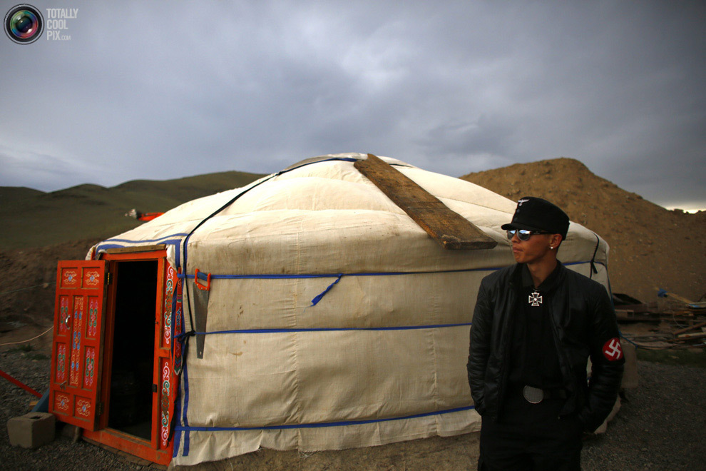 Монгольская неонацистская группировка «Цагаан Хасс»