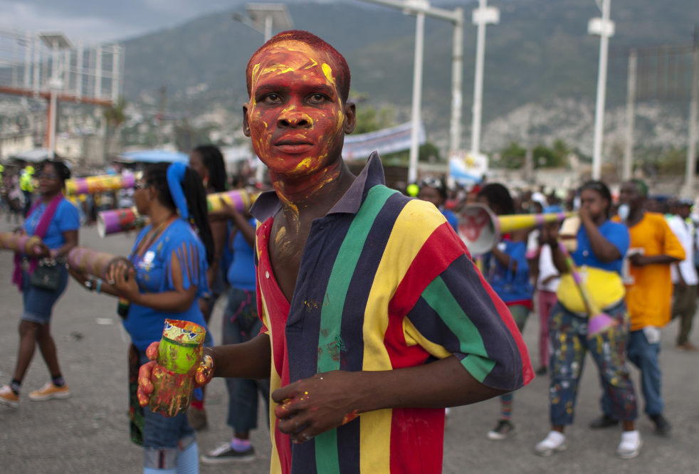 Карнавал цветов на Гаити