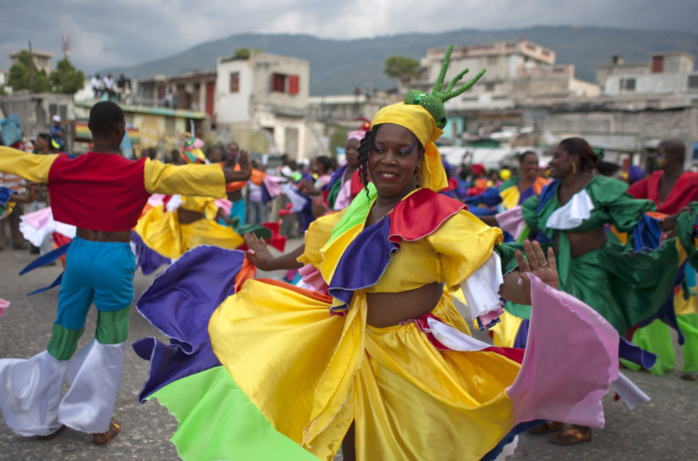 Карнавал цветов на Гаити. 