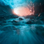 Потрясающие фотографии, сделанные в глубинах ледника Менденхолл