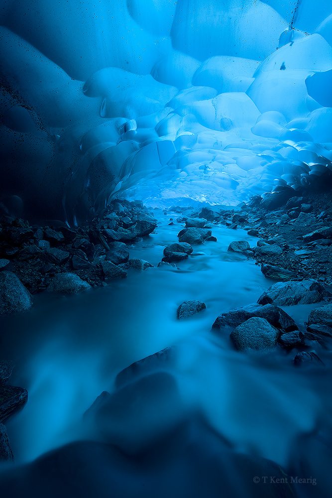 Потрясающие фотографии сделанные в глубинах ледника Менденхолл