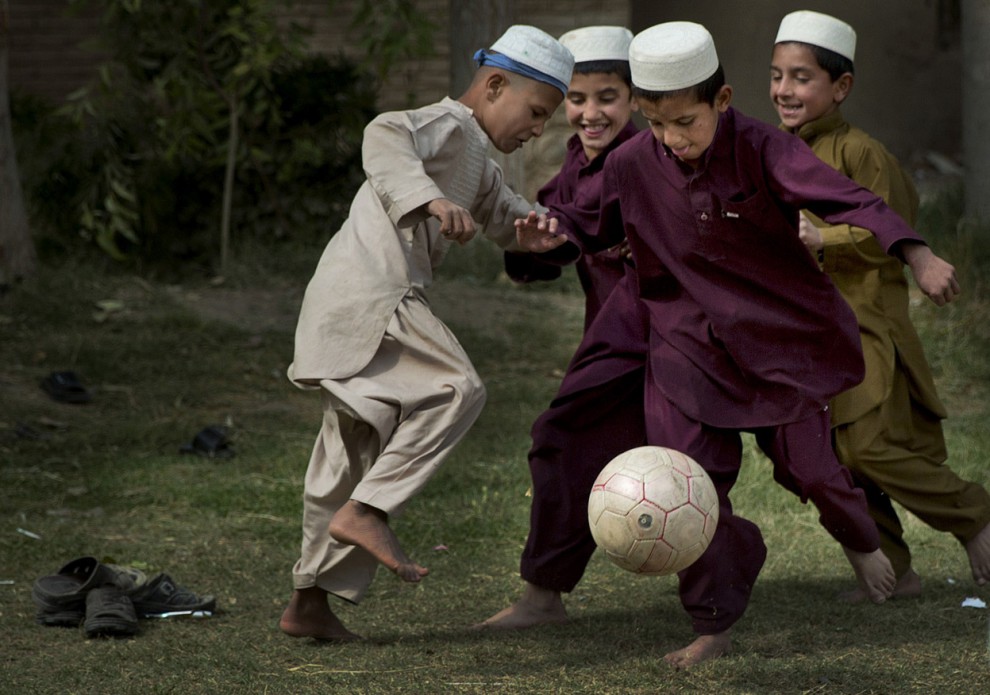 Афганские мальчики