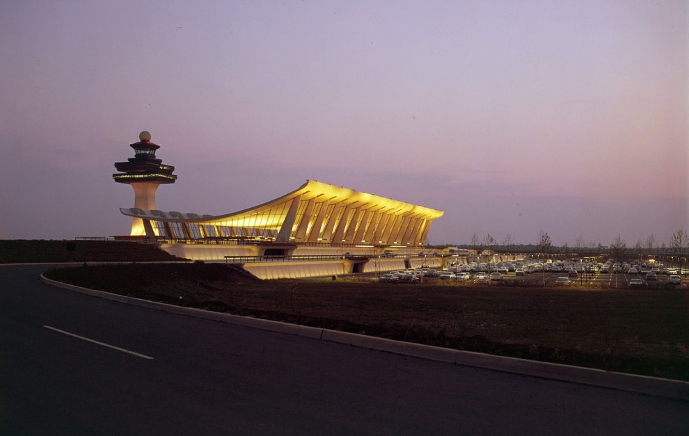 Вашингтонский аэропорт имени Даллеса