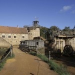Строительство средневекового замка во Франции 