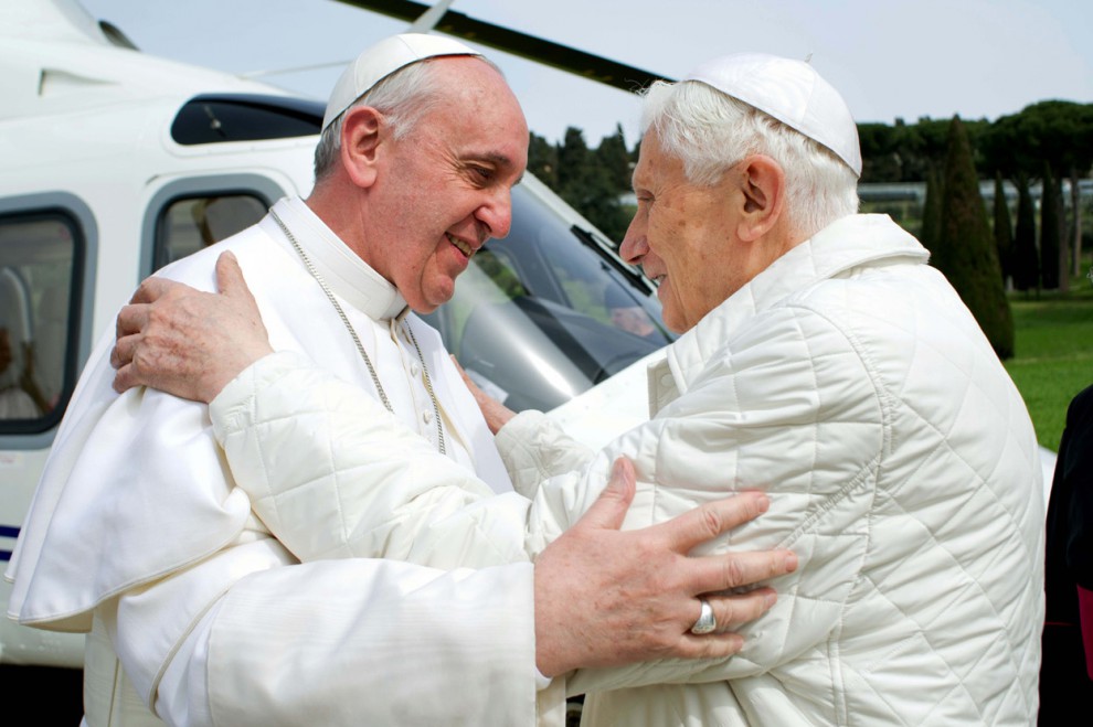 Папа Франциск и Папа Бенедикт XVI