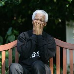 Миллионы людей во всем мире почтили память Нельсона Манделы