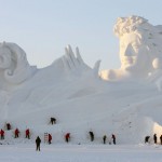 Подготовка к Международной выставке снежных скульптур