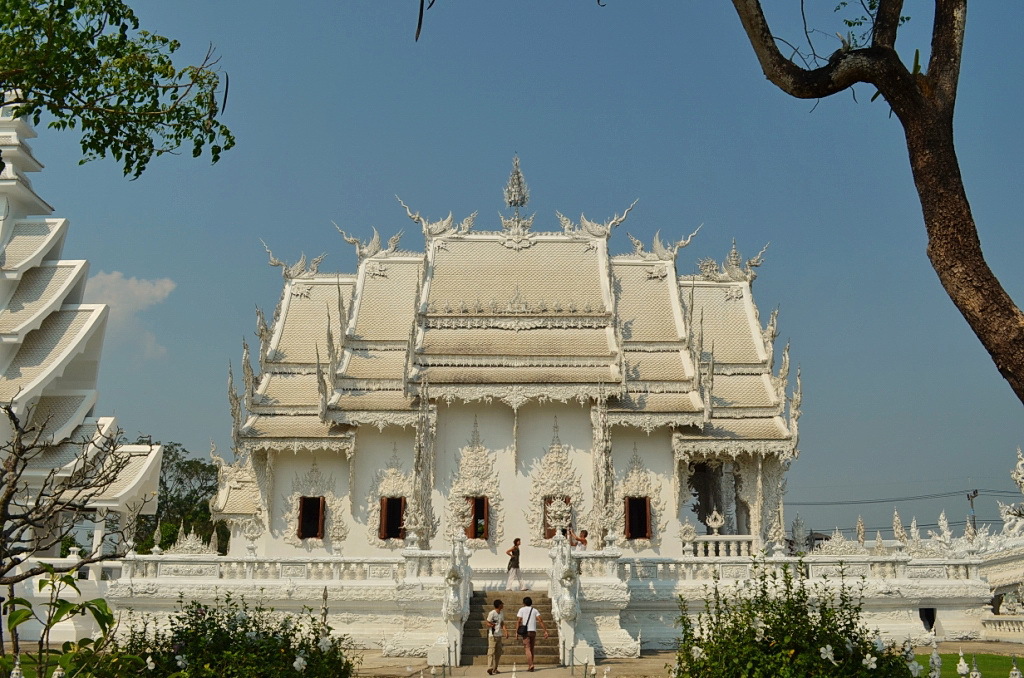 Белый храм
