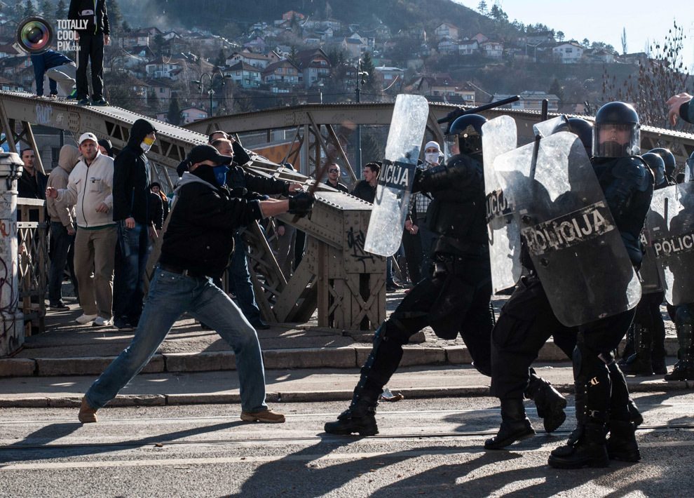 Столкновения в Сараево