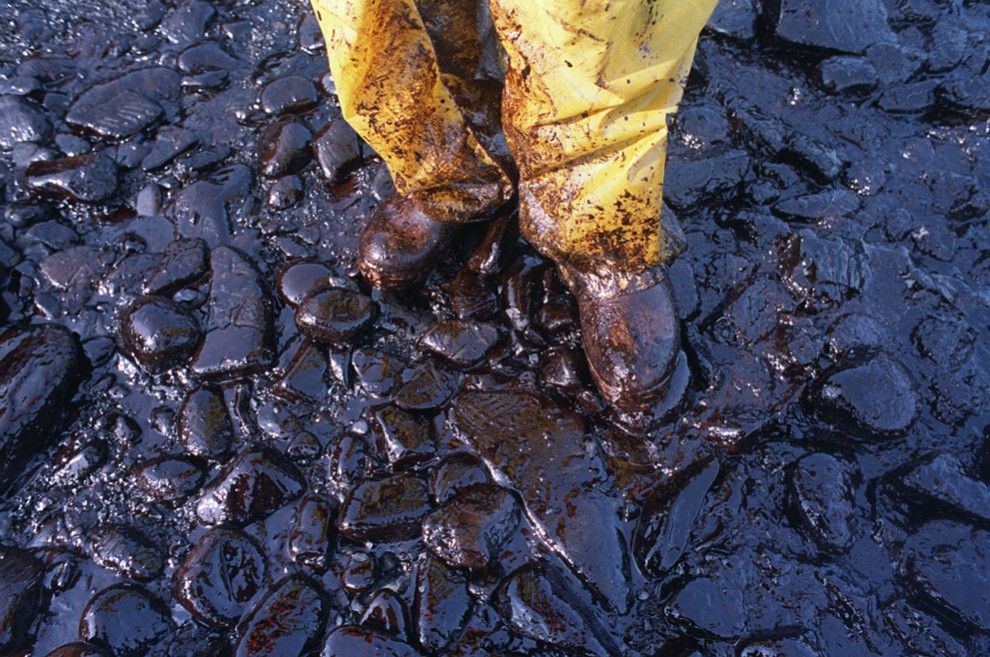 Разлив нефти из танкера Эксон Валдез