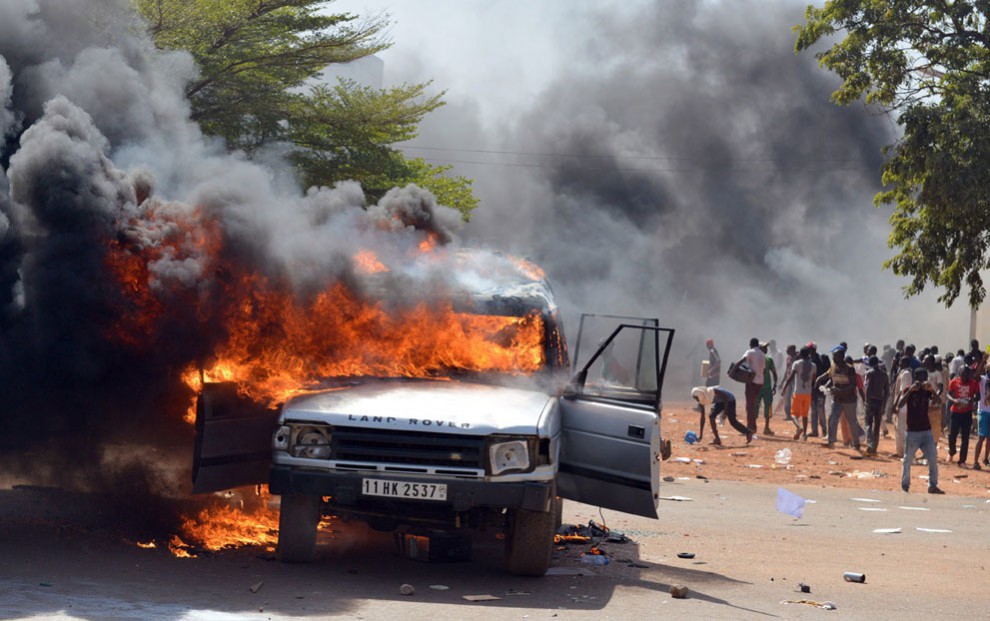Демонстрации в Буркина-Фасо