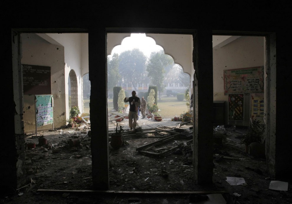 Теракт в школе в Пешаваре