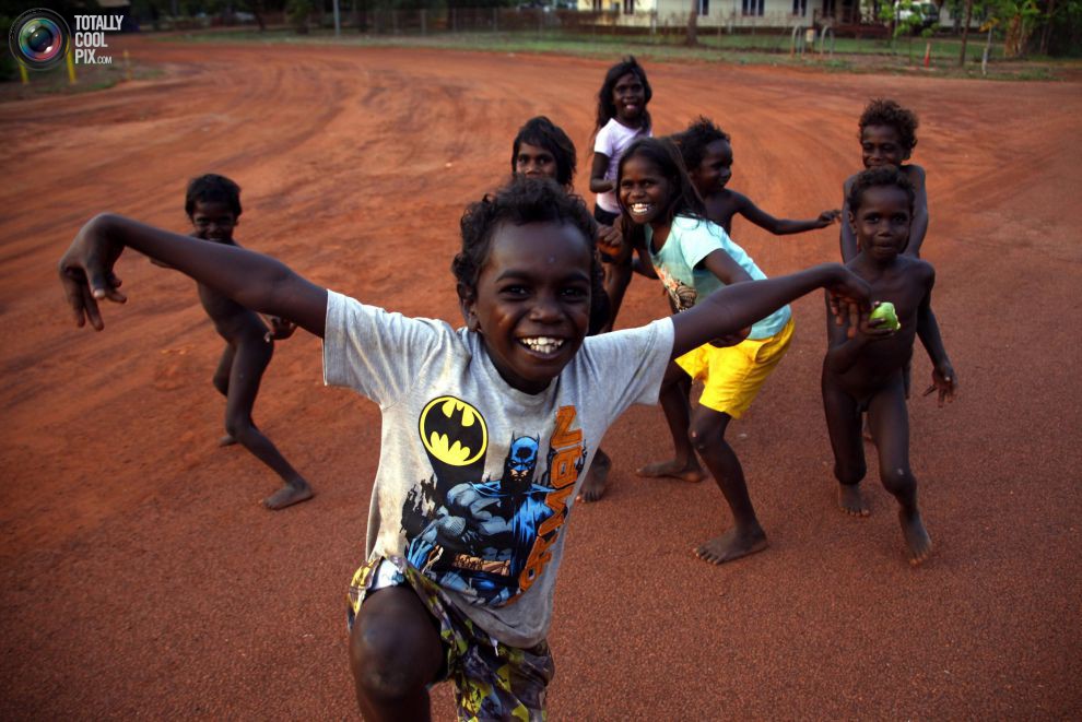 Дети австралийских аборигенов