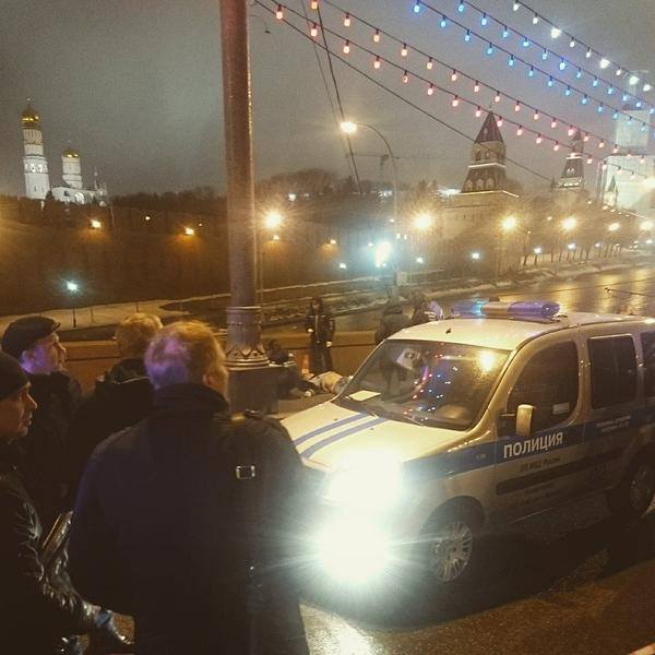 По факту убийства Немцова возбуждено уголовное дело по статьям "убийство" и "незаконный оборот оружия"