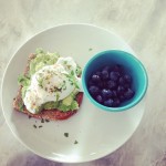 Что здоровые люди едят на завтрак
