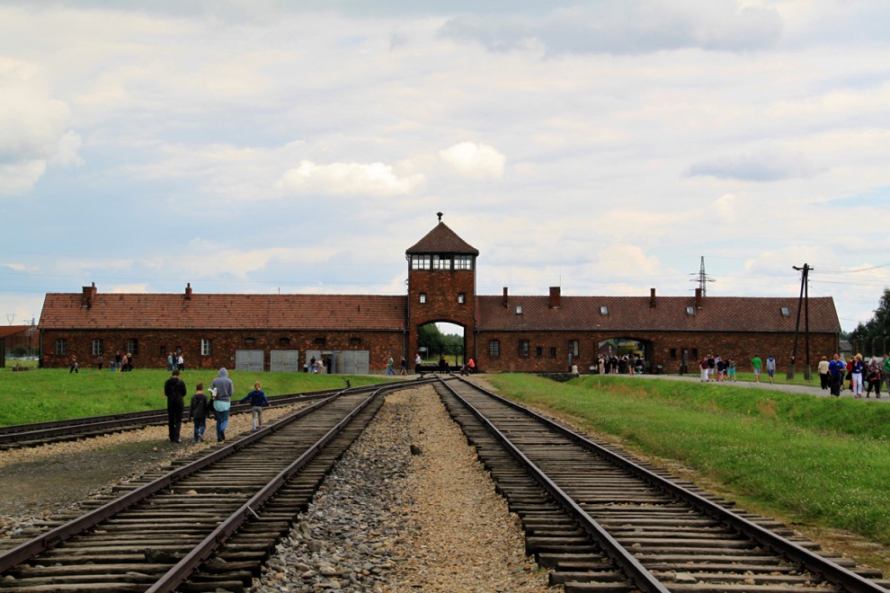 Факты о Холокосте