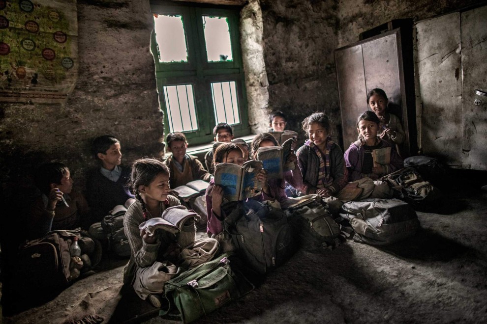 Дети в Гималаях