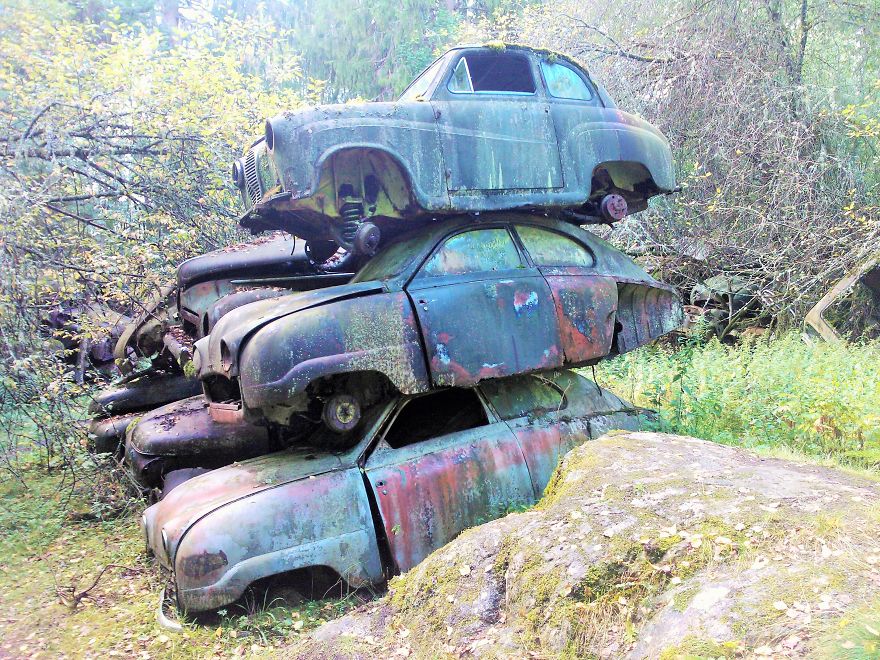 Кладбище старых автомобилей