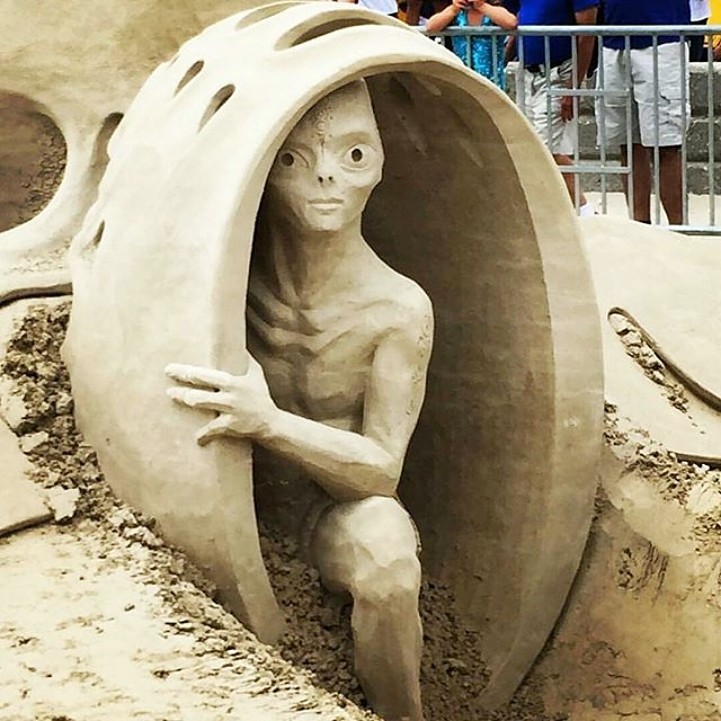 Поразительные скульптуры из песка 