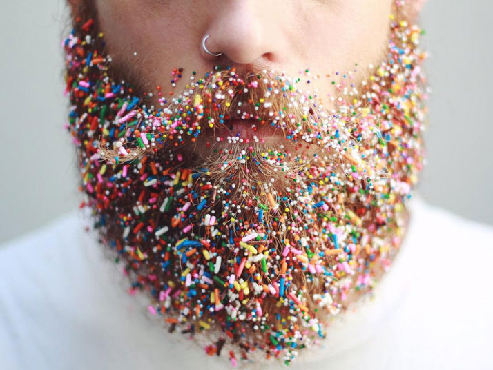 20 интересных украшений для бороды