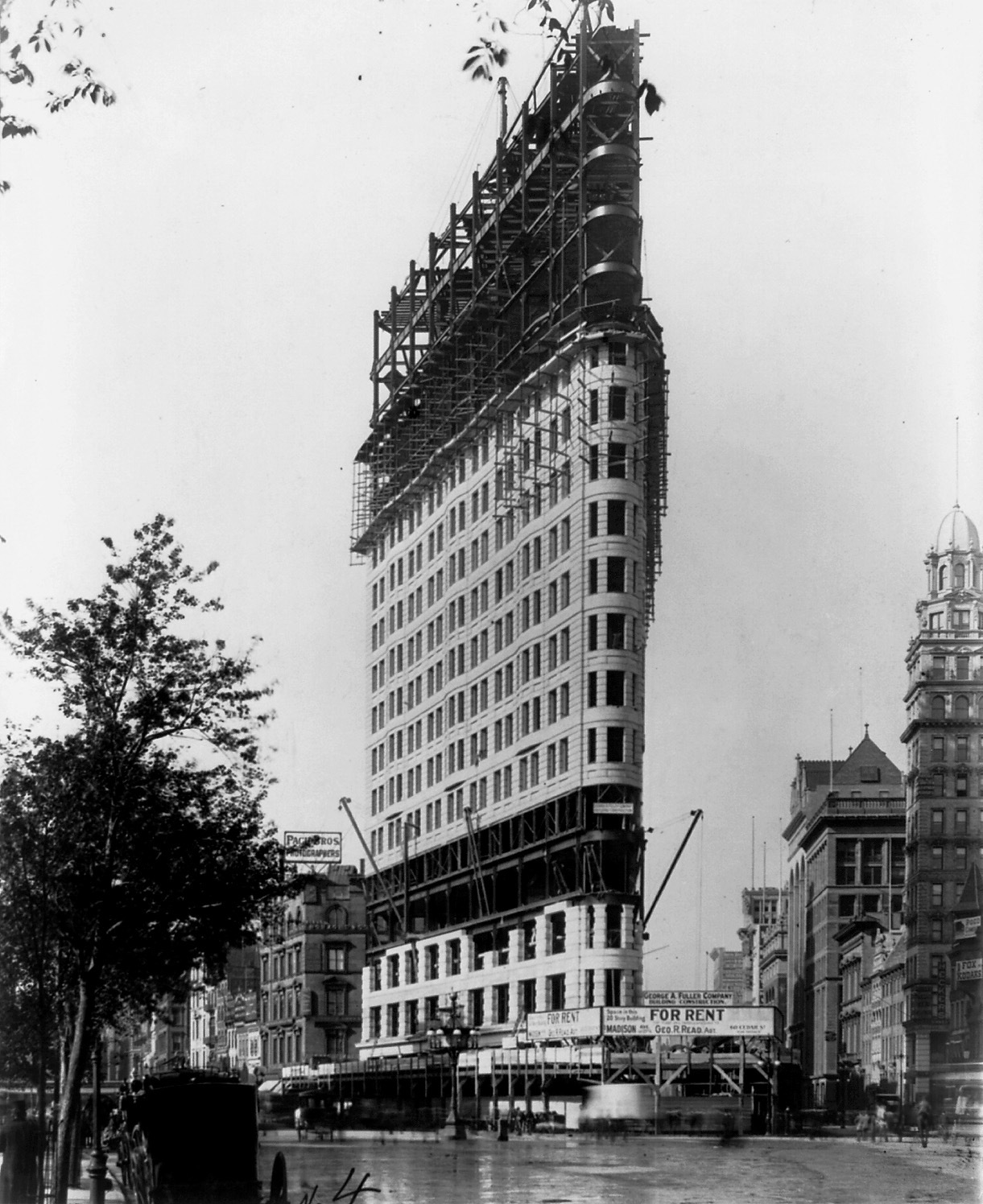 Флэтайрон -Билдинг Нью Йорк 1902г