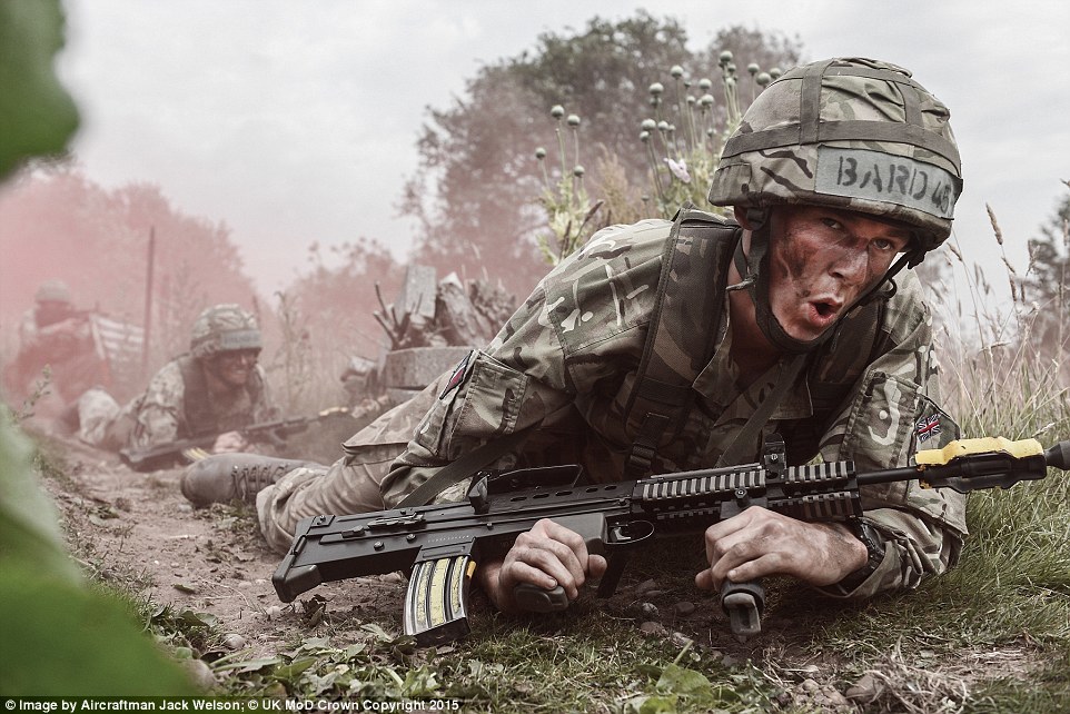 Потрясающие фото из жизни военных 