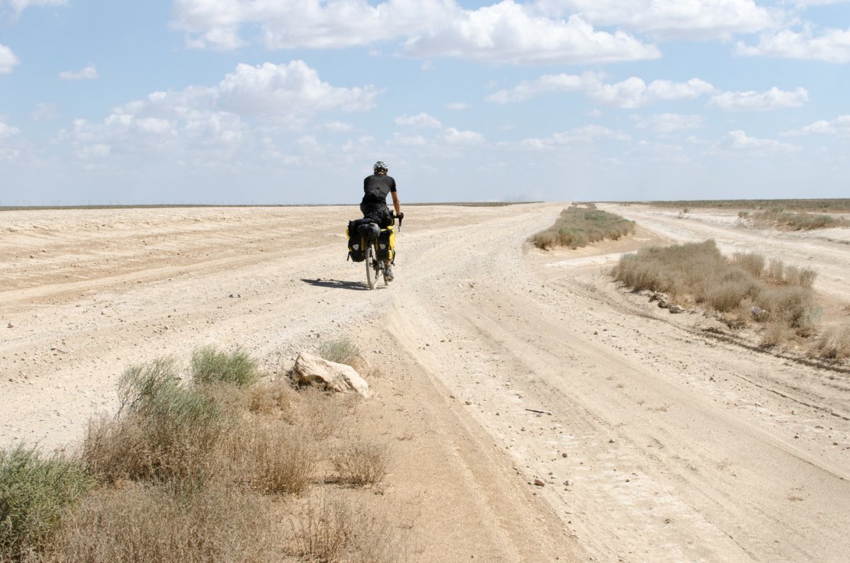 Велосипедист совершил невероятное путешествие – 22 530 километров по Азии