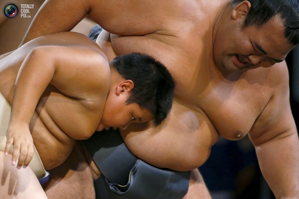 Sumo wrestler naked 🔥 Naked kombat - Marcus Ruhl Vs Jessie C
