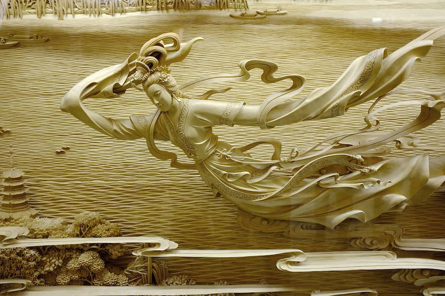 Реалистичные скульптуры из дерева от китайских мастеров 