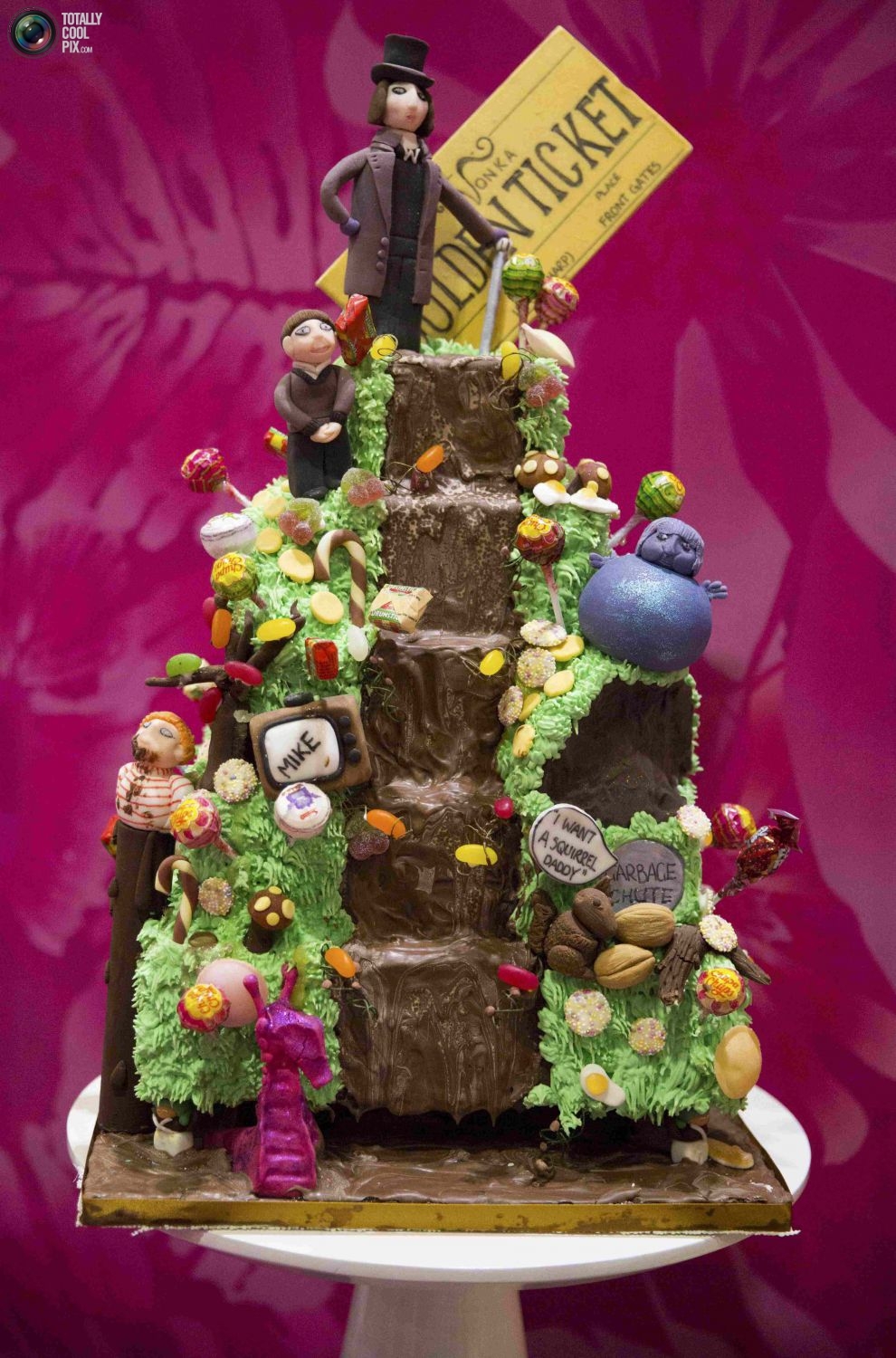 Невероятные торты и пирожные на шоу выпечки в Лондоне
