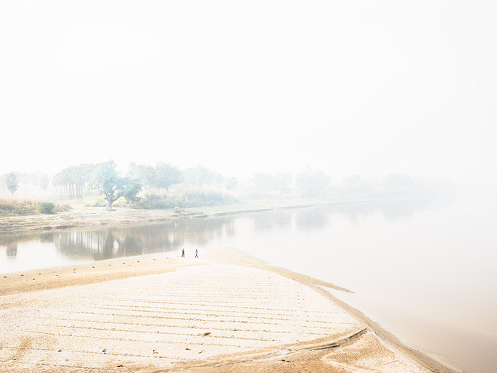 Атмосферные фотографии священной реки Ганг