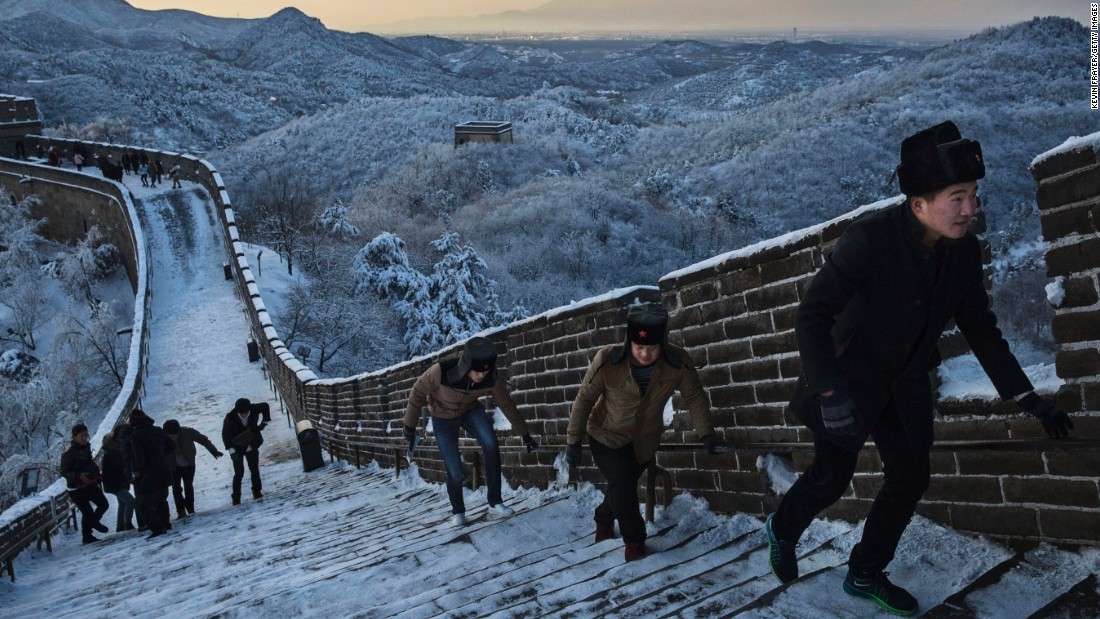 Бесподобная Великая Китайская стена зимой 