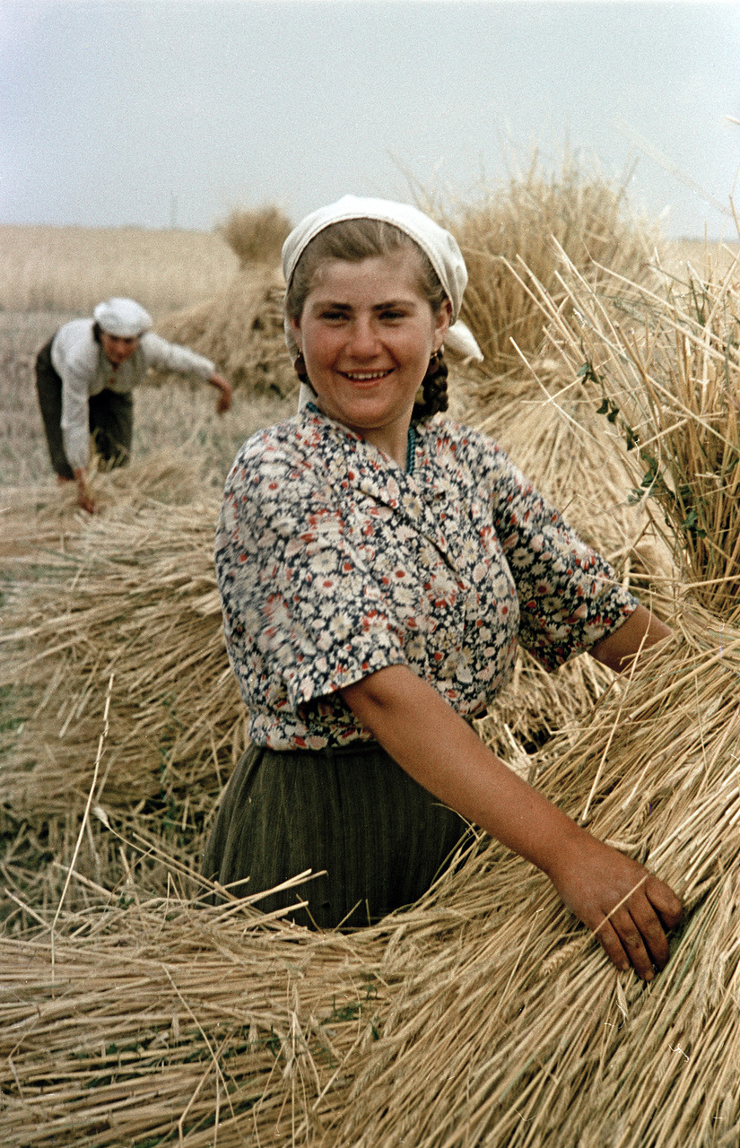 Советские люди на снимках Семена Фридлянда