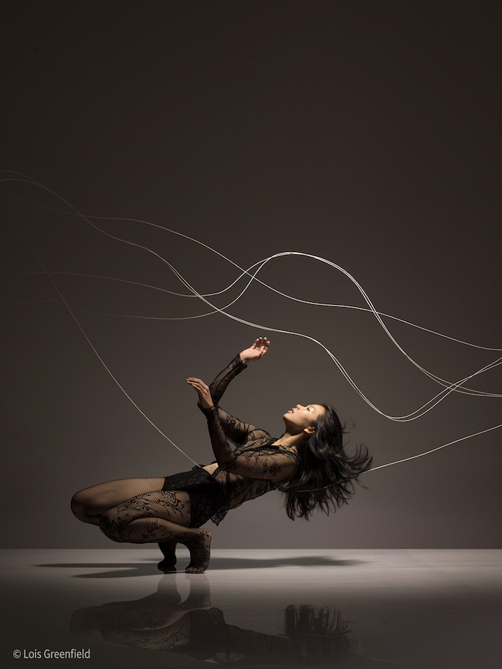 Динамичные фотографии танцоров, "застывшие" в движении