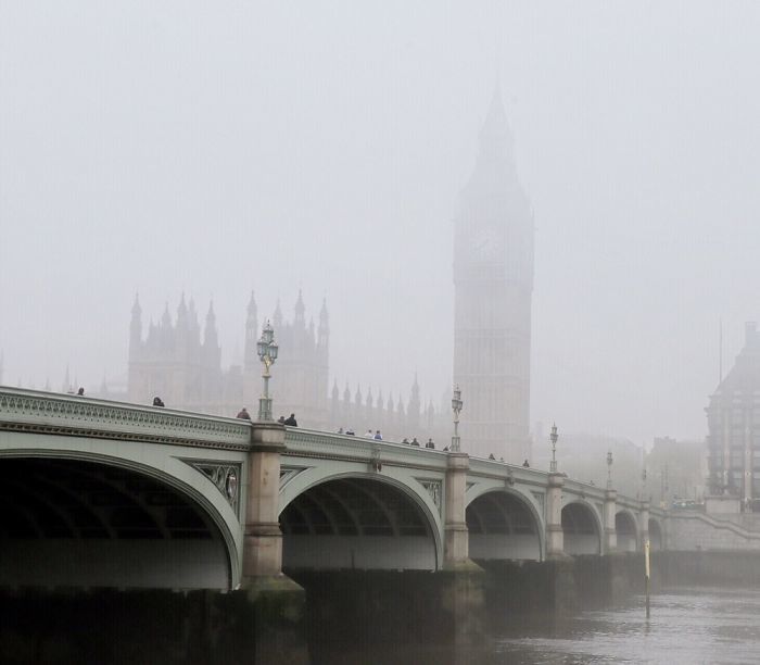 Туманный Альбион: чарующие виды Лондона, окутанного туманной дымкой