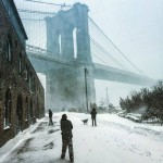 Впечатляющие фотографии Нью-Йорка во время  снежного шторма “Джонас”