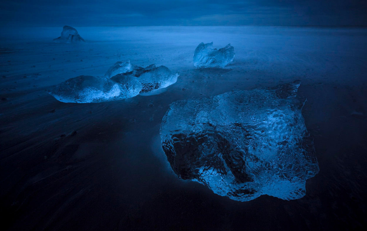 Лёд и волны: две крайности одной стихии 