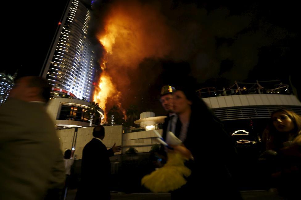 Новогодний пожар в Дубае: как горел роскошный отель-небоскреб 