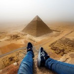 Подросток рискнул свободой ради нескольких кадров с египетской пирамиды