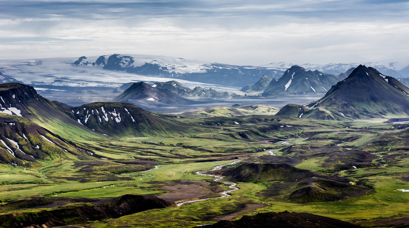 Гордая и безмолвная: 10 фотографий Исландии