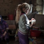 Социальные сироты: как в Молдове живут дети родителей, уехавших на заработки в Европу