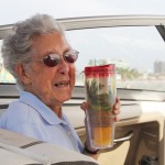 90-летняя американка, у которой обнаружили рак, отказалась от лечения и отправилась путешествовать по стране